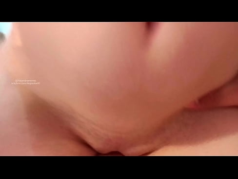 ❤️ E moe ana i loko o ka lumi o koʻu kaikuahine a pēlā wau i ala ai ❤️❌ Fucking video  ma porn haw.camasexys.top ❌